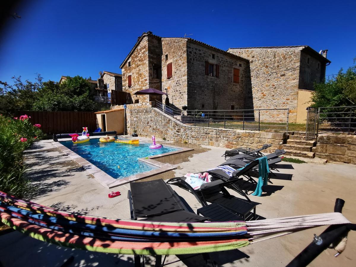 Magnifique Gite En Pierres 6 Personnes Avec Piscine Privee Ardeche Plein Sud Lablachere Exterior photo